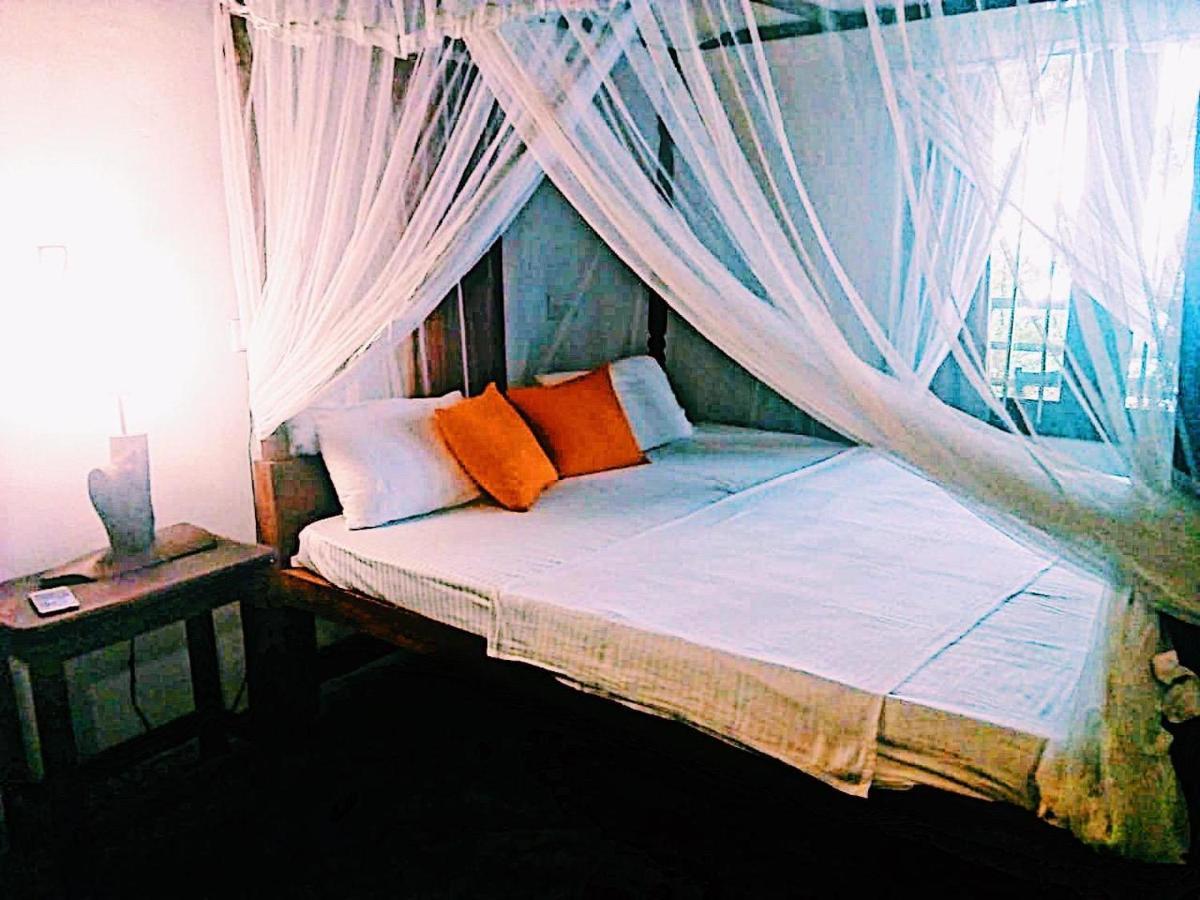 Sunset Colony Beach Resort Unawatuna Luaran gambar